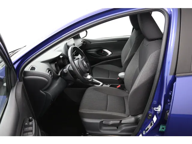 Toyota Yaris 1.5 Hybrid Dynamic 2022 Hybride Benzine 17