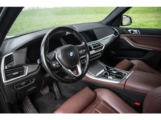 BMW X5 xDrive45e 2021 Hybride Benzine 14