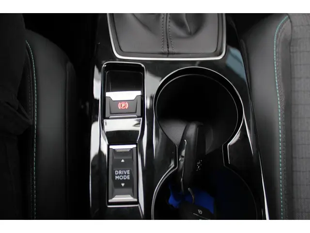 Peugeot 208 1.2 PureTech Allure Pack 2023 Benzine 22