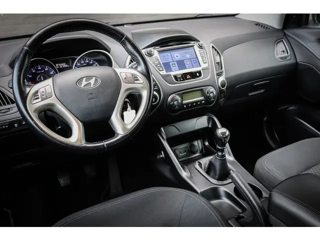 Hyundai ix35 1.6i GDI Dynamic 2013 Benzine 5