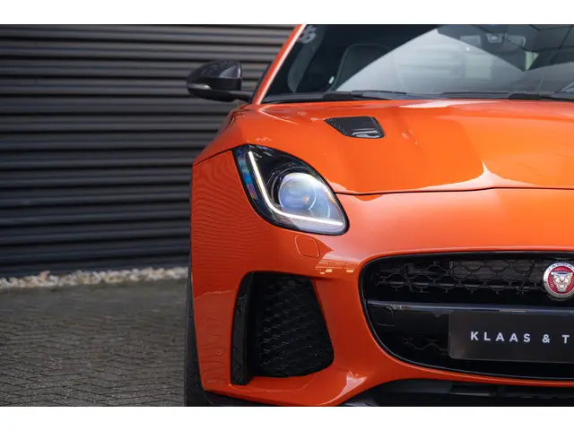 Jaguar F-Type 5.0 V8 SVR Coupé AWD 2016 Benzine 17