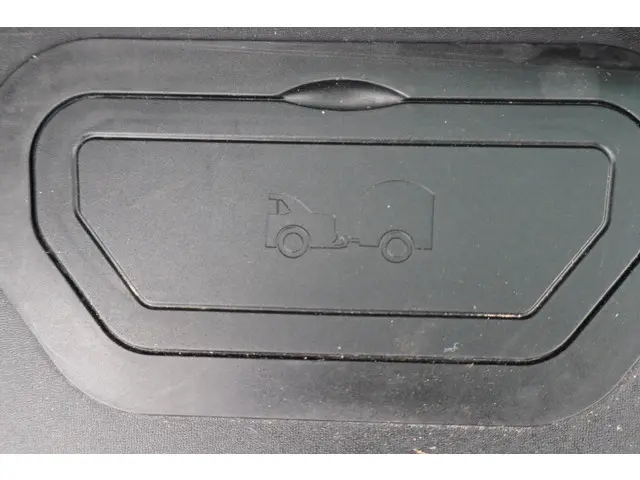 Renault Espace 1.8 TCe Initiale Paris 7p. 2019 Benzine 25