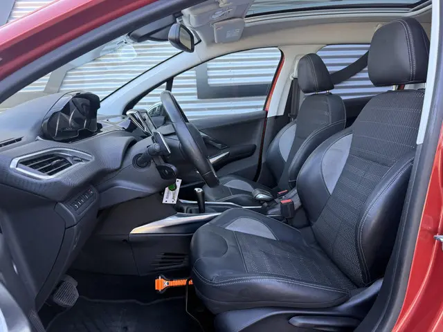 Peugeot 2008 1.2 VTi Allure 2014 Benzine 8