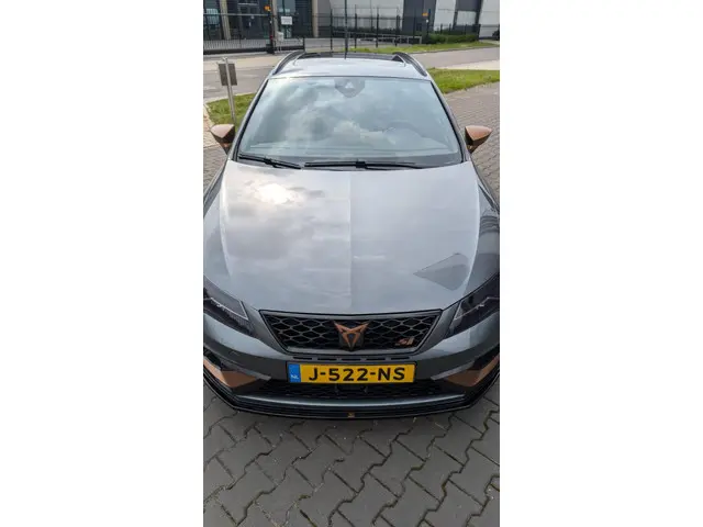 SEAT Leon ST 2.0 TSI CUPRA 300 400+PK 2017 Benzine 10