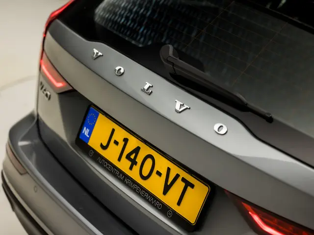 Volvo V60 2.0 B3 Sport 2020 Hybride Benzine 28