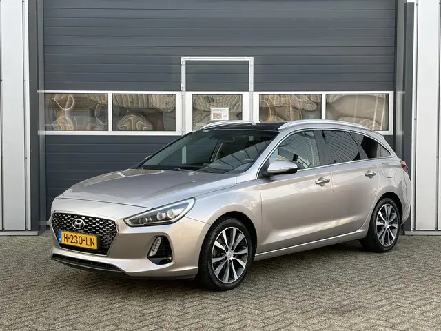 Hyundai i30 Wagon 1.4 T-GDI Comfort 2018 Benzine 2