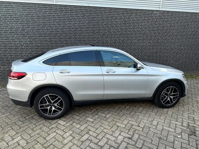 Mercedes-Benz GLC Coupé 200 4MATIC 2019 Hybride Benzine 11