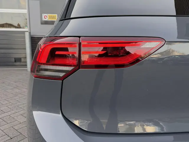 Volkswagen Golf 2.0 TDI Style 2022 Diesel 14