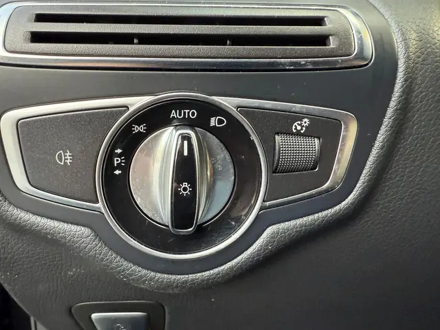 Mercedes-Benz GLC 250 d 4MATIC Prestige 2016 Diesel 17