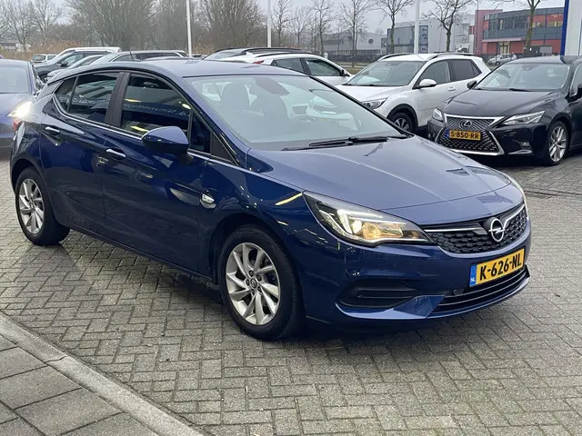 Opel Astra 1.2 Edition 2020 2020 Benzine 4