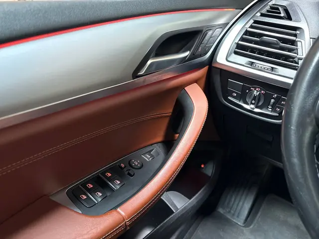 BMW X3 xDrive30e Sport 2022 Hybride Benzine 21