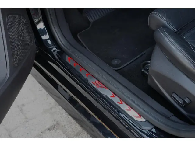 Ford Focus Wagon 2.0 EcoBoost ST-3 2014 Benzine 20