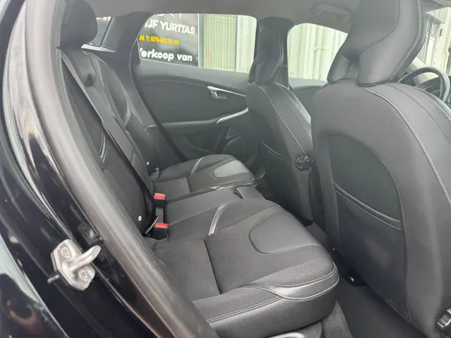 Volvo V40 1.6 T2 Momentum 2014 Benzine 9