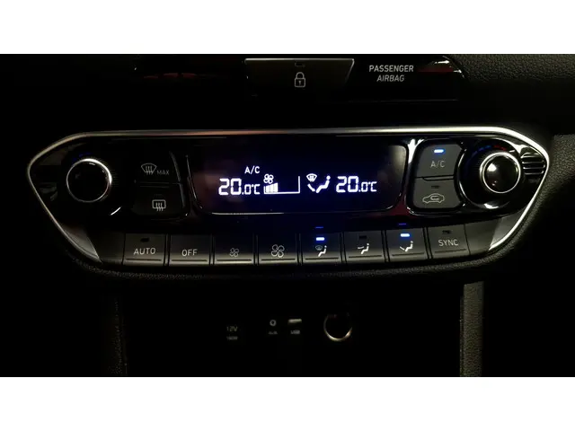 Hyundai i30 Wagon 1.0 T-GDI Comfort 2017 Benzine 12