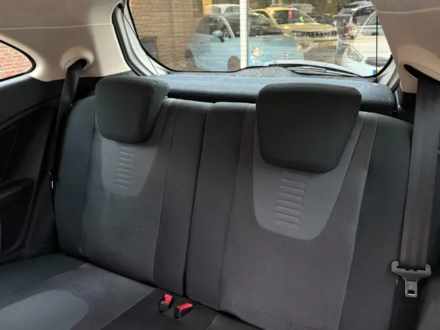 Ford Ka 1.2 Titanium X 1e eigenaar 2015 Benzine 17