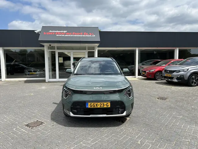Kia Niro EV DynamicLine 64.8 kWh 2024 Elektrisch 4