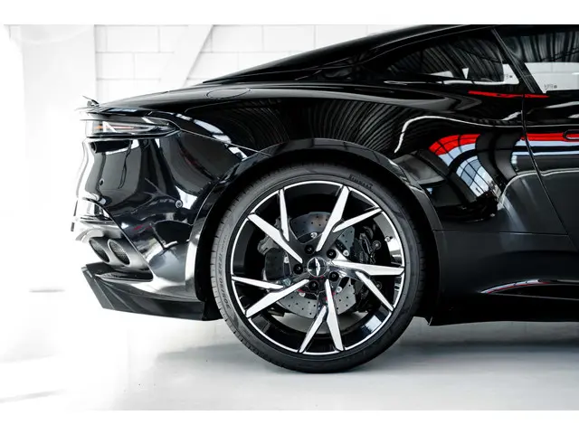 Aston Martin DBS 5.2 V12 Superleggera 2019 Benzine 13