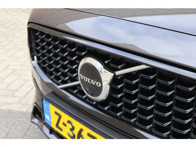 Volvo S90 T8 AWD Ultimate Dark 2024 Hybride Benzine 8