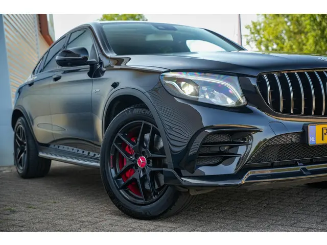 Mercedes-Benz GLC Coupé AMG 43 4MATIC 2018 Benzine 38