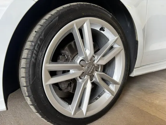Audi A1 Sportback 1.4 TFSI Pro Line S 2012 Benzine 7
