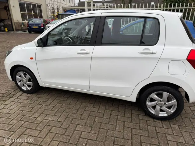 Suzuki Celerio 1.0 Exclusive 2016 Benzine 14