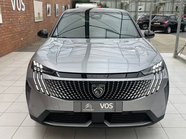 Peugeot 3008 Hybrid 136 GT 2024 Hybride Benzine 27