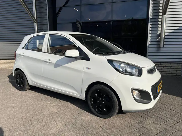 Kia Picanto 2