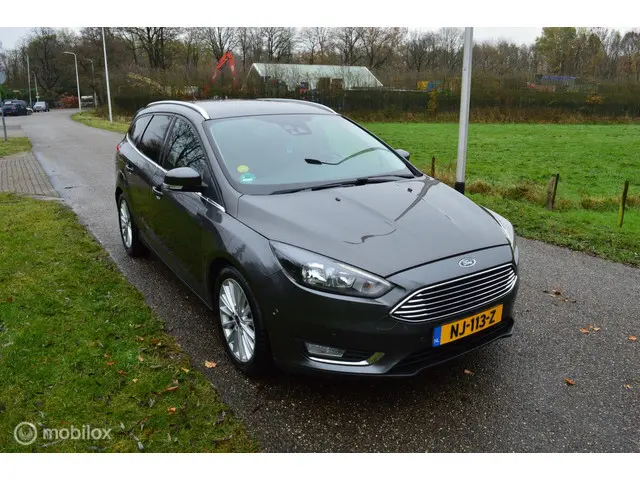 Ford Focus Wagon 2.0 TDCI Titanium 2016 2016 Diesel 4