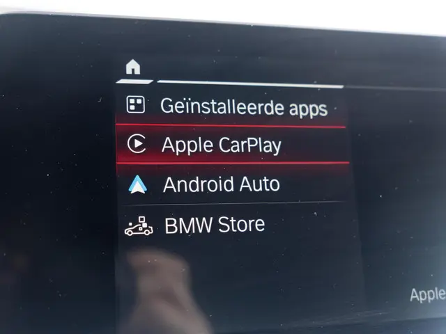 BMW M4 Cabrio Competition xDrive 2022 Benzine 54