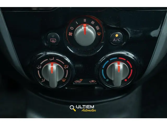 Nissan Note 1.2 Acenta 2014 Benzine 12