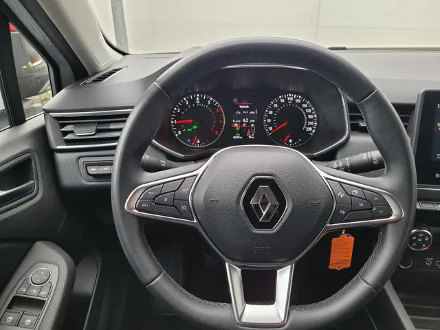 Renault Clio 1.0 2021 Benzine 24