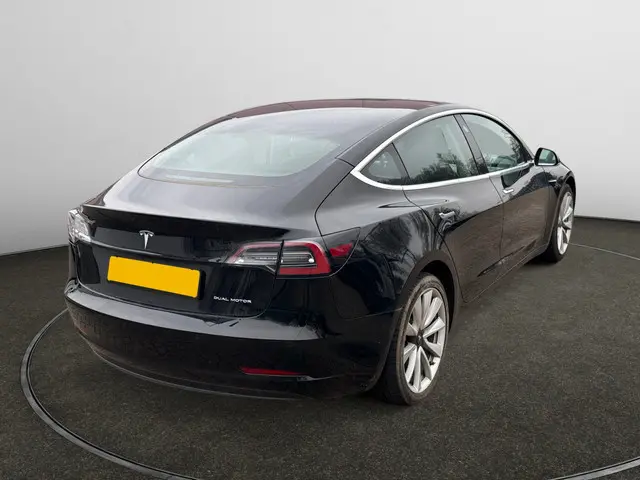 Tesla Model 3 Long Range AWD 75 kWh 2019 Elektrisch 5