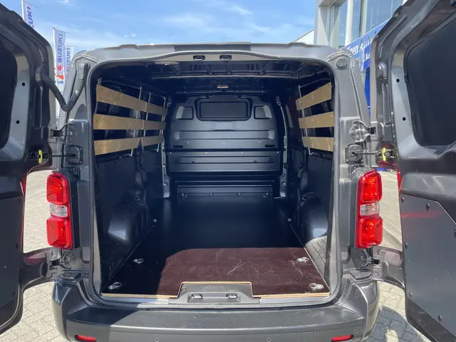 Fiat Scudo 2.0 MultiJet L3H1 SX 2022 Diesel 8