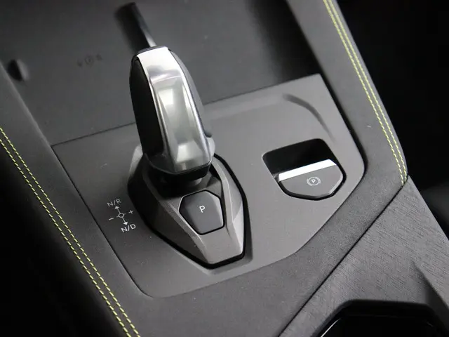 Lynk & Co 01 1.5 More 2025 Hybride Benzine 23