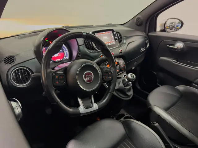 Fiat 500 1.0 Hybrid Rockstar | CarPlay | Cruise 2020 Benzine 7