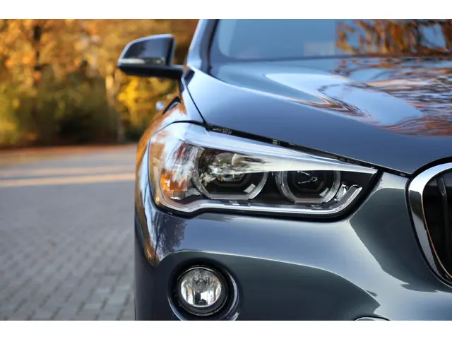 BMW X1 sDrive18i 2019 Benzine 10