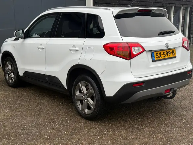 Suzuki Vitara 1.6 Exclusive Automaat 2018 Benzine 9