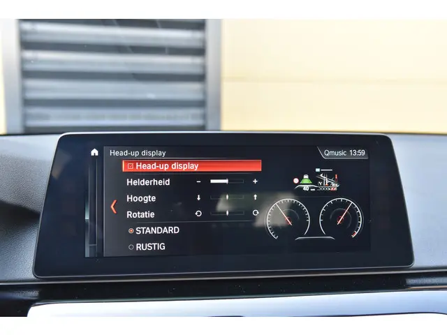 BMW 5 Serie Touring 520i High Executive 2017 Benzine 28
