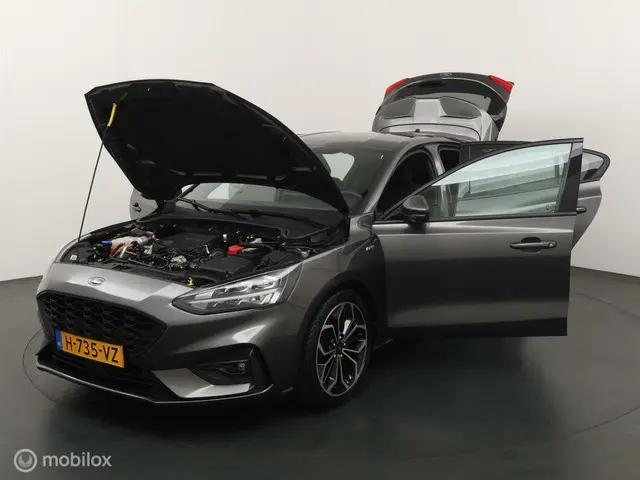 Ford Focus 1.0 EcoBoost ST Line Business 2020 Benzine 18