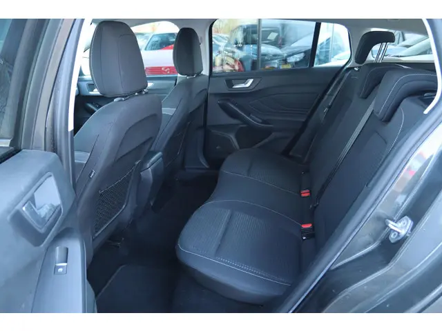 Ford Focus WAGON 1.0 ECOBOOST 2021 Benzine 14