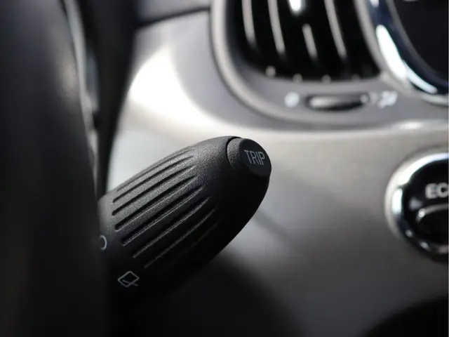 Fiat 500 0.9 TwinAir Turbo Sport 2016 Benzine 32