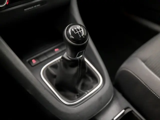 Volkswagen Golf 1.2 TSI Sportline 2012 Benzine 10