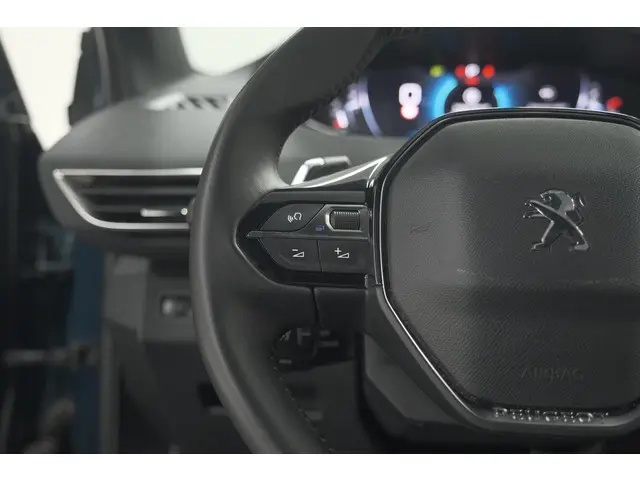 Peugeot 5008 PureTech 130 EAT8 Active Pack 2023 Benzine 34