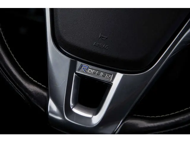 Volvo S60 1.5 T3 R-Design 2016 Benzine 18