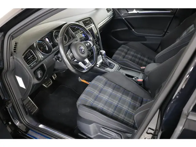Volkswagen Golf 1.4 TSI GTE 2015 Hybride Benzine 15