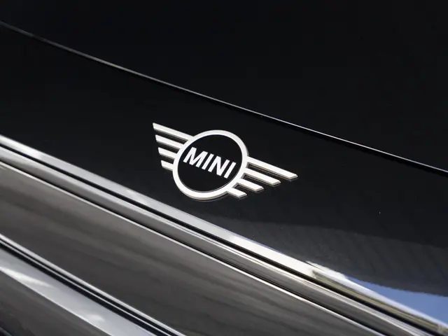 MINI 3-Deurs Cooper E 2026 Elektrisch 15