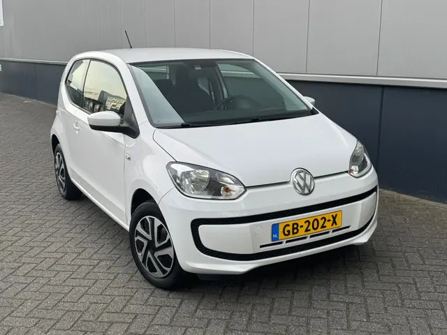 Volkswagen up! 1.0 move up! airco. nieuwe apk 2013 Benzine 2