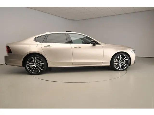Volvo S90 2.0 B5 Ultimate Bright 2023 Benzine 4