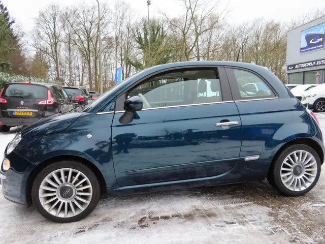 Fiat 500 0.9 TwinAir Turbo Lounge 2015 Benzine 24