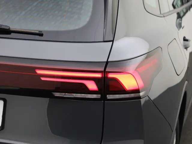 Volkswagen Tiguan 1.5eTSI/130PK Life DSG 2024 Benzine 35
